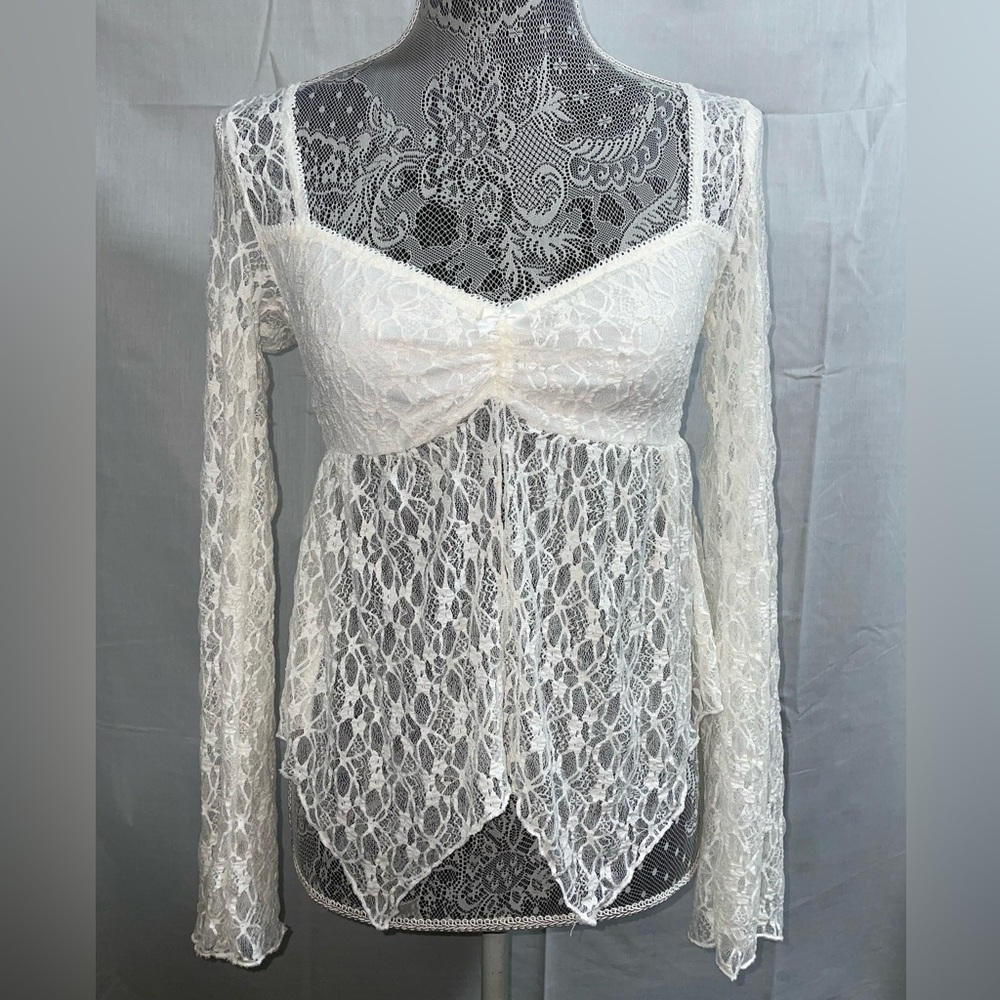 Kimchi Blue White Lace Peplum Top – Sheer -Small